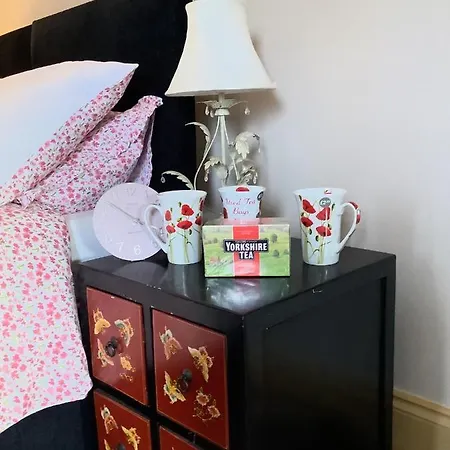 Bed & Breakfast The Garden Room *