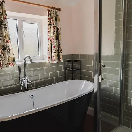 The Garden Room Bed & Breakfast *